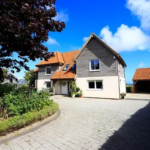https://hilltop-house-filey.yorkshirehotels.net