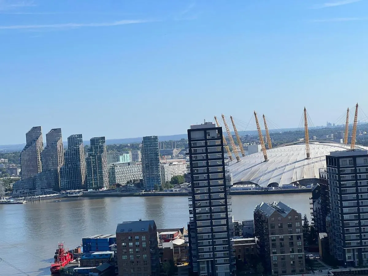 Ac Luxe Penthouse With Free Parking Apartment London