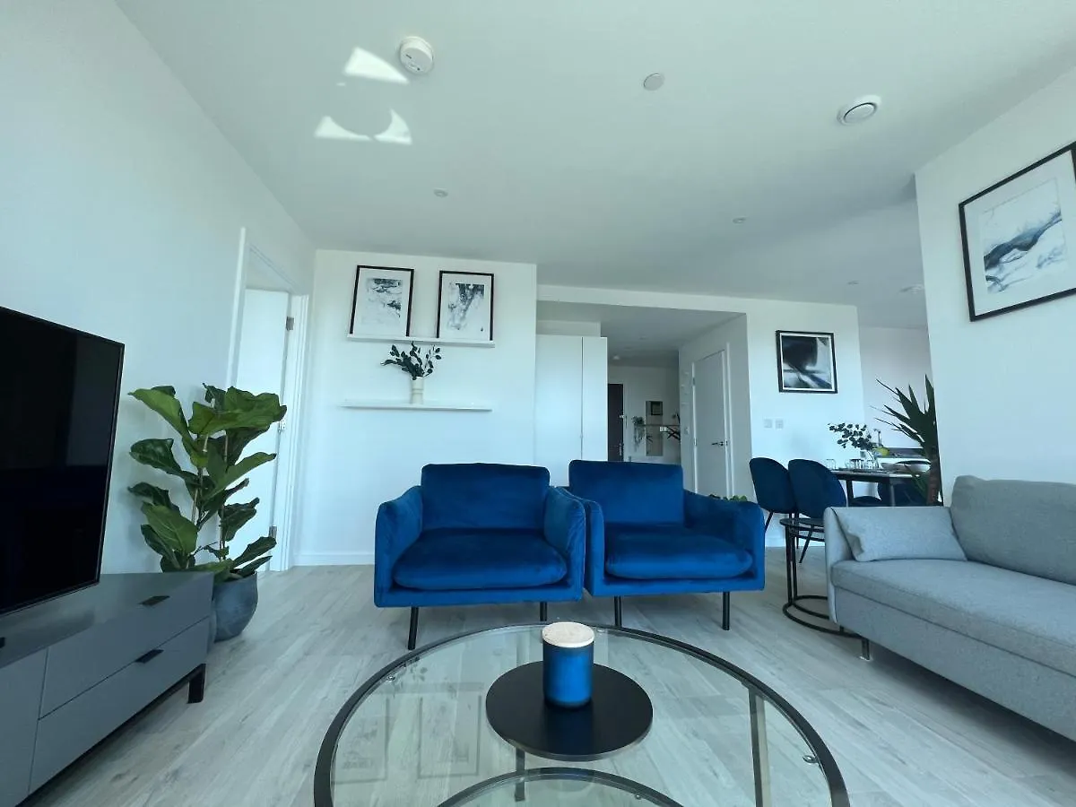 Ac Luxe Penthouse With Free Parking Apartment London United Kingdom