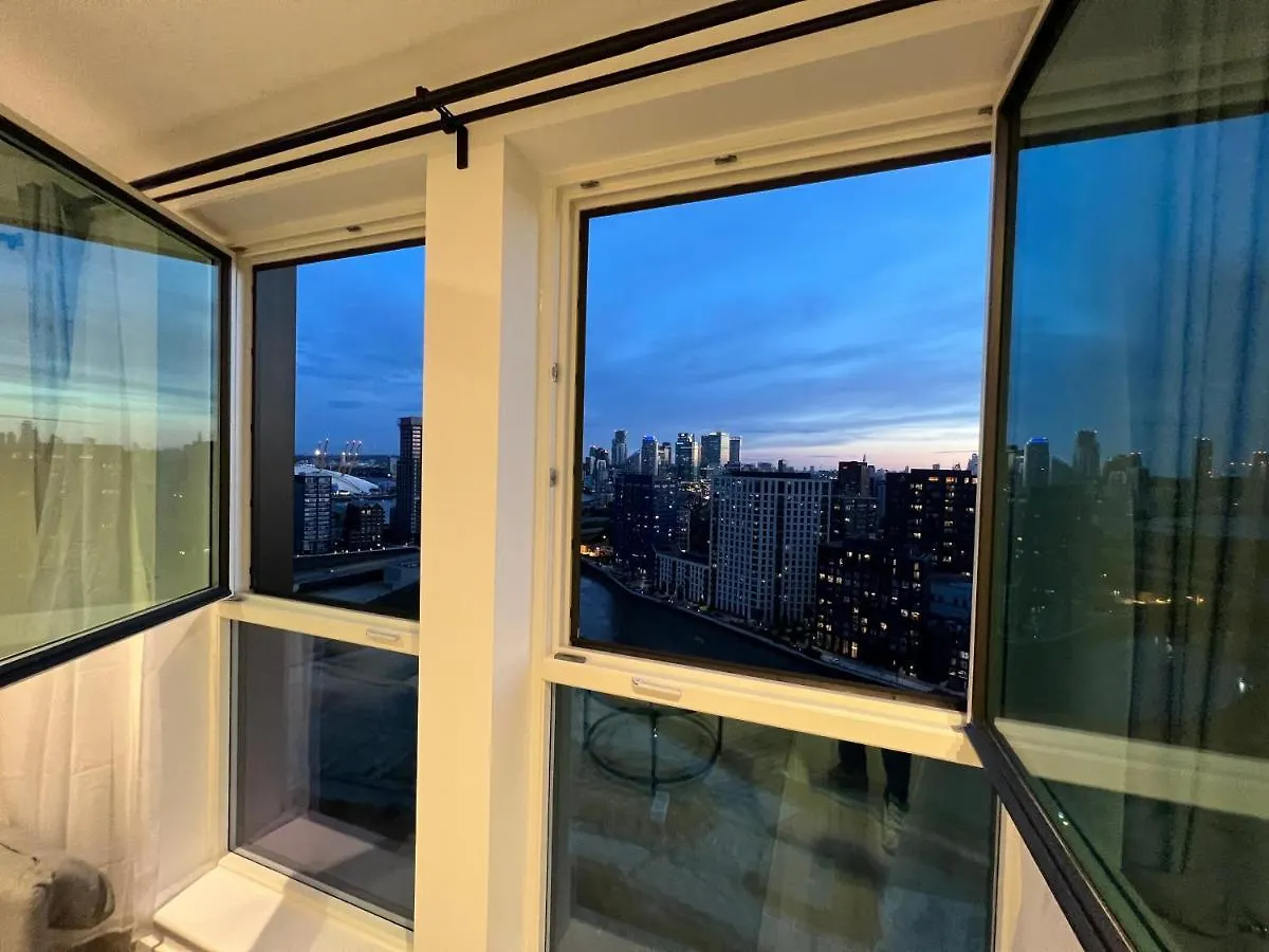 Ac Luxe Penthouse With Free Parking Apartment London