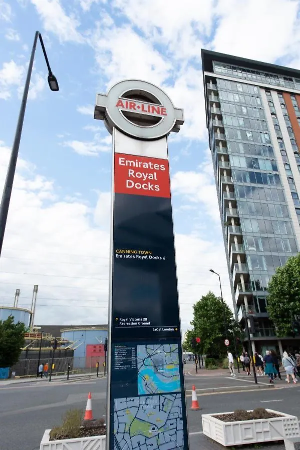 Ac Luxe Penthouse With Free Parking Apartment London