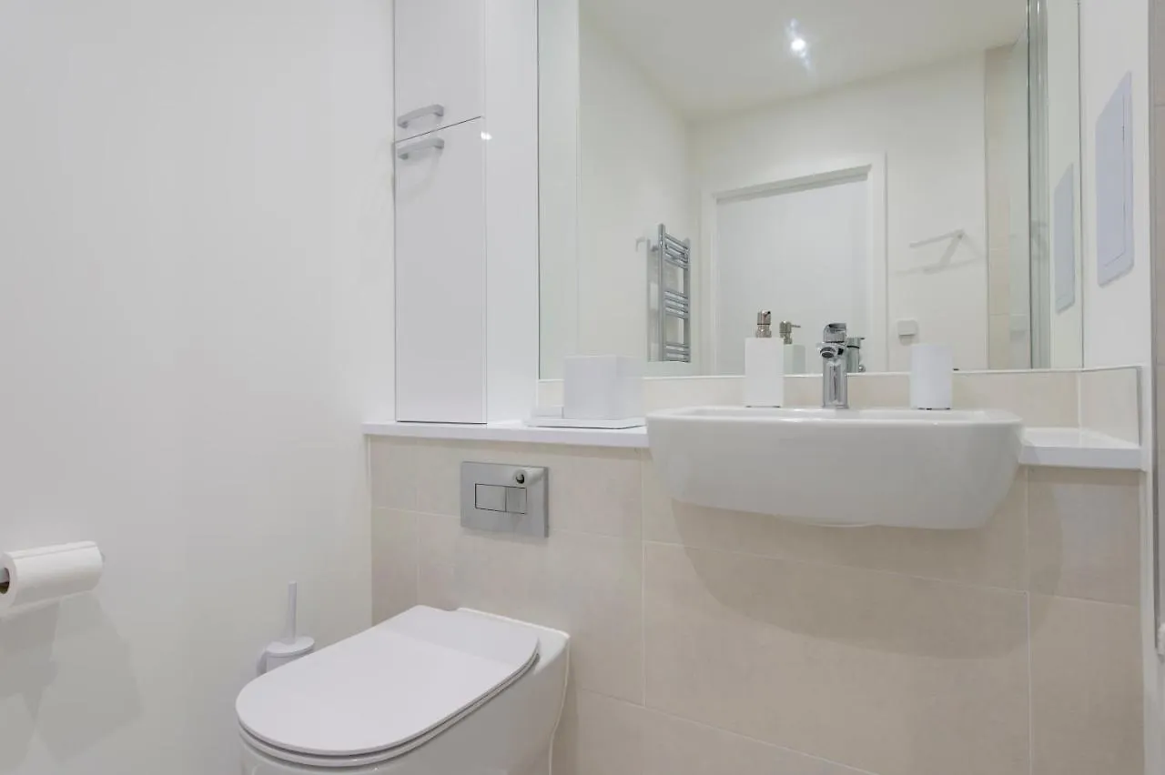 Ac Luxe Penthouse With Free Parking Apartment London 0*,