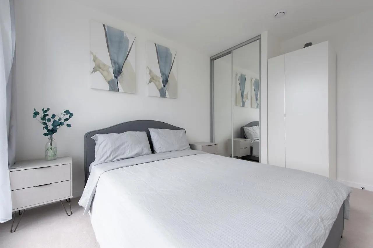 Ac Luxe Penthouse With Free Parking Apartment London 0*,  United Kingdom